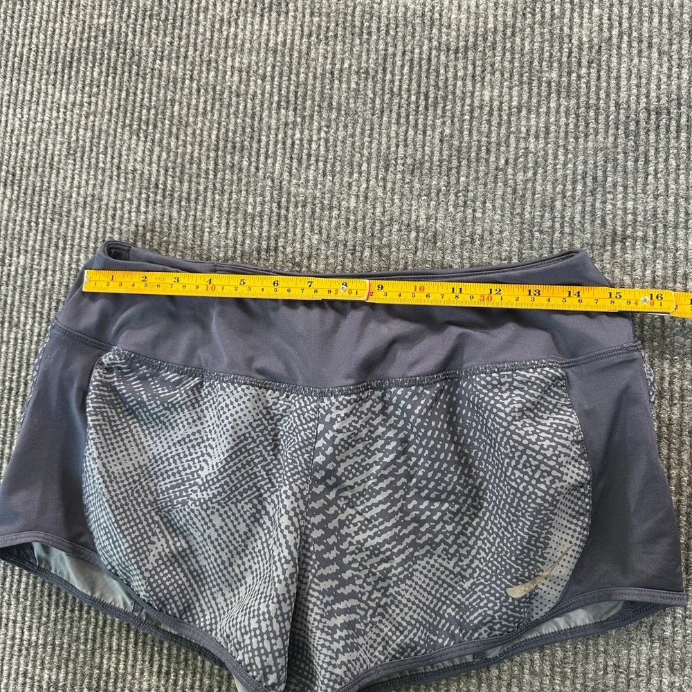 Nike Womens Dri-FIT Running Shorts Medium Grey Geometric Pattern Liner